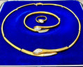 Parure Collana, bracciale ed anello Inspired Serpente oro giallo 18k e diamanti naturali Art Deco.