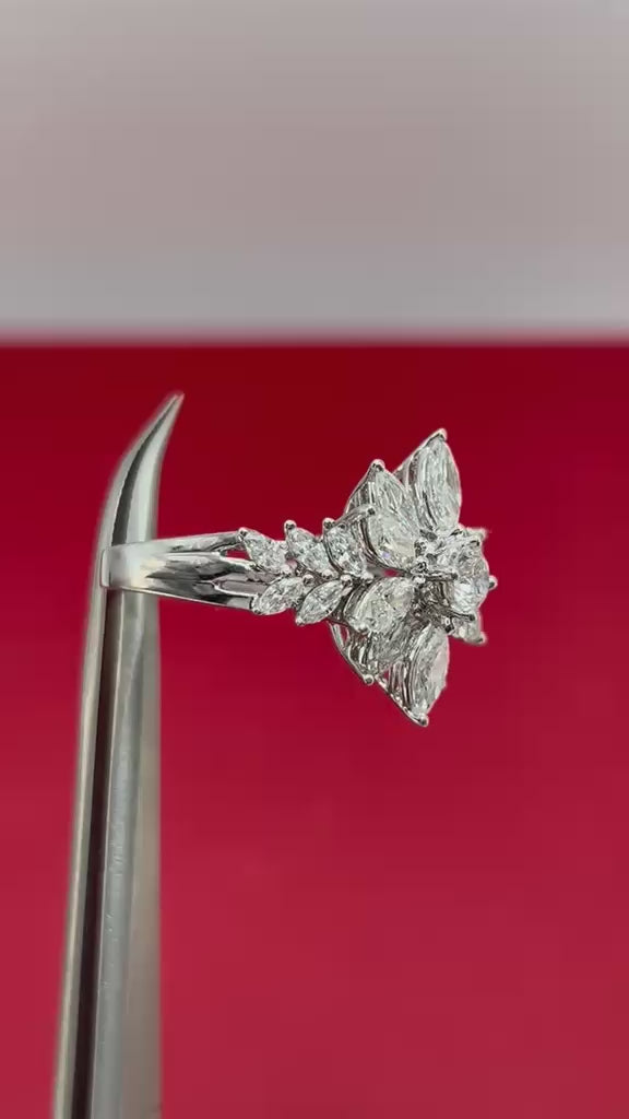 Anello La Regina Diamanti Naturali in oro bianco 18k